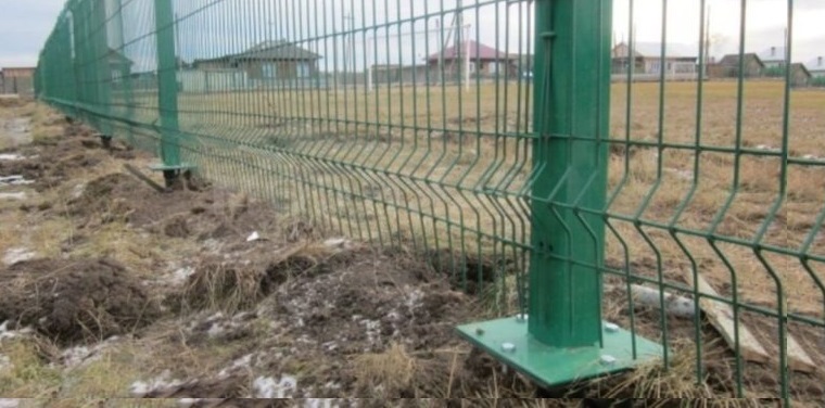 Купить сваи для ограждения от производителя в Копейске от 1373 руб: низкая цена, быстрая установка